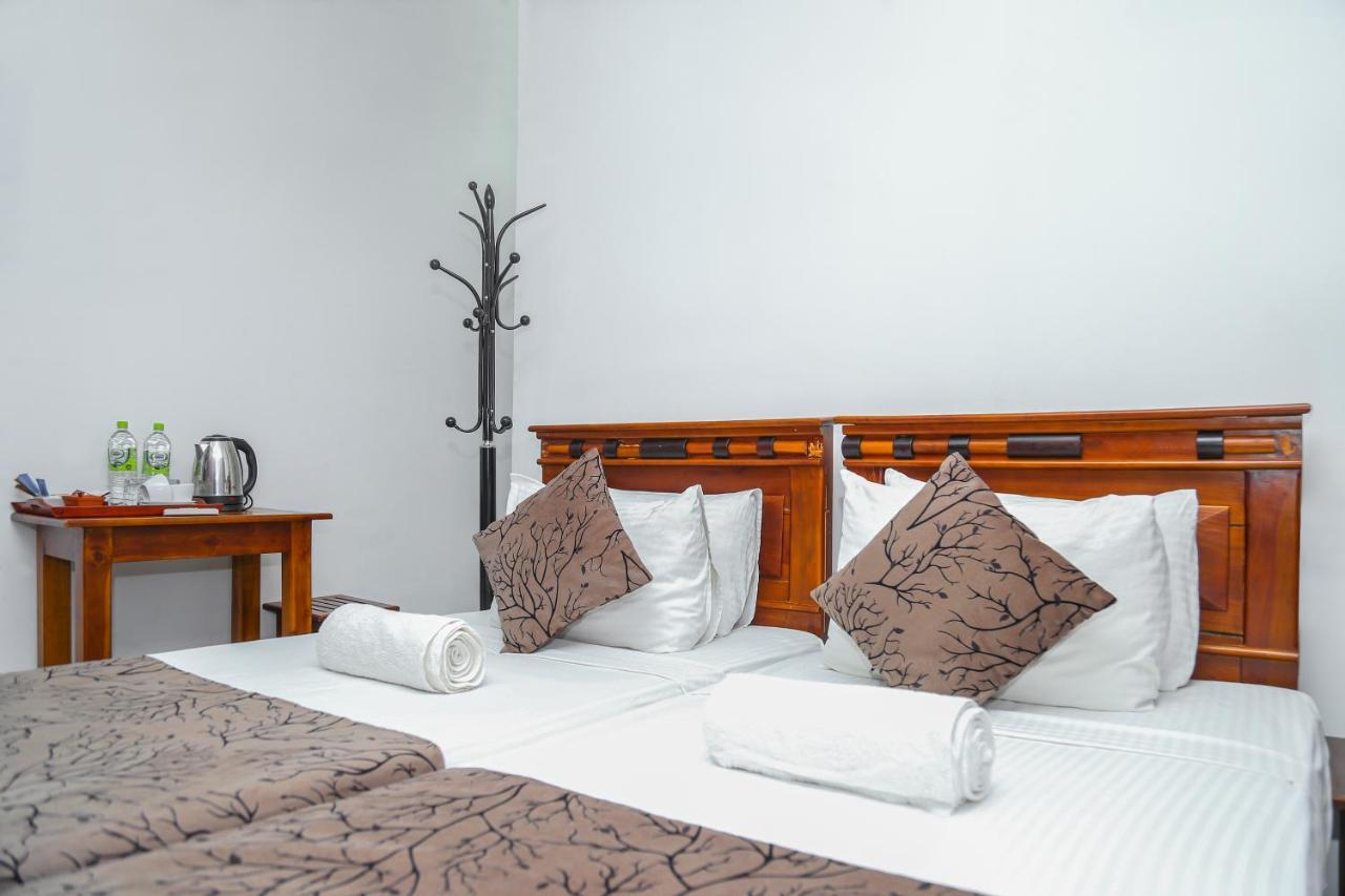 Kandy Tower Inn Экстерьер фото